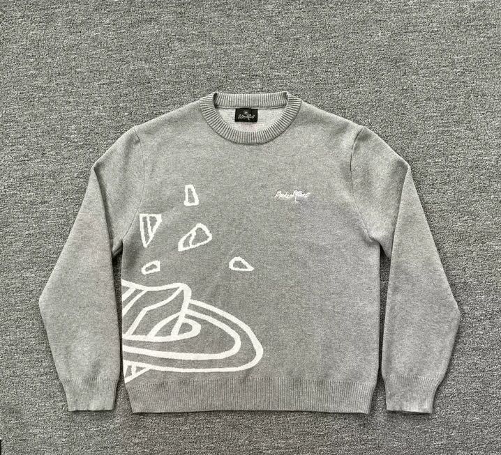 Broken planet sweater