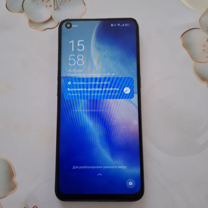Oppo Reno 5 в хорошем состаяние