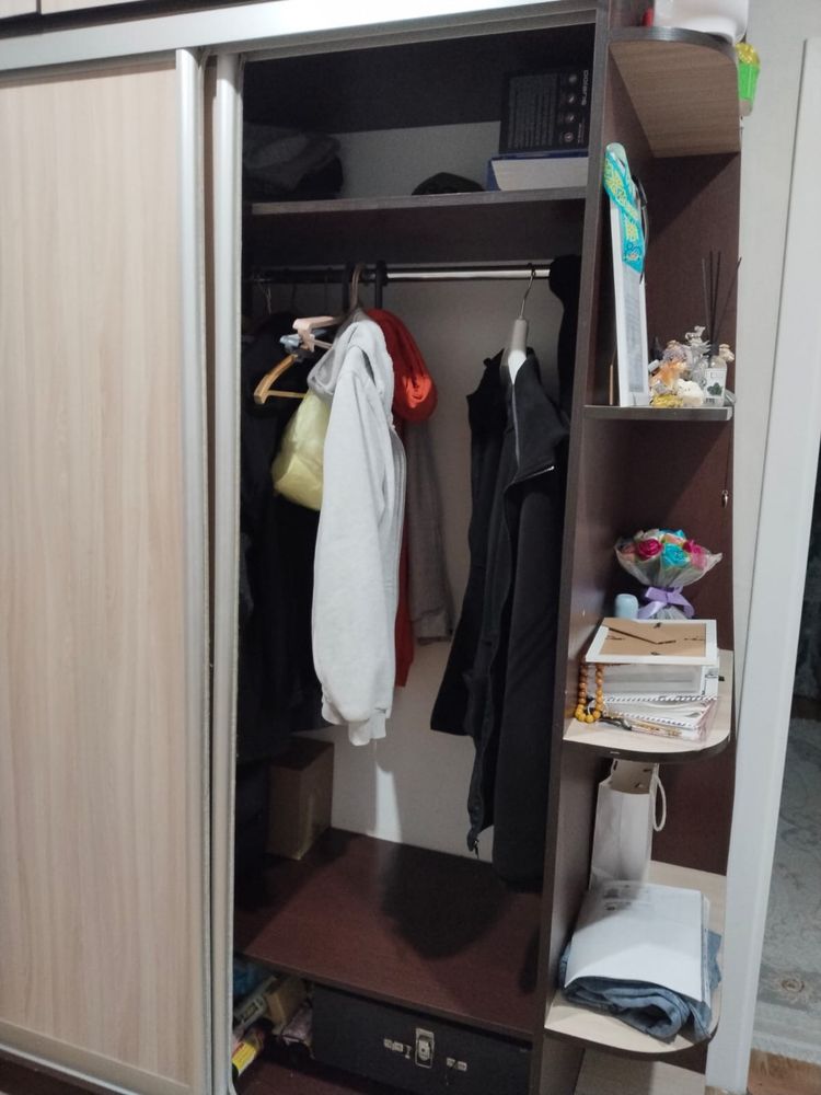 продам шкаф в хорошем состояни