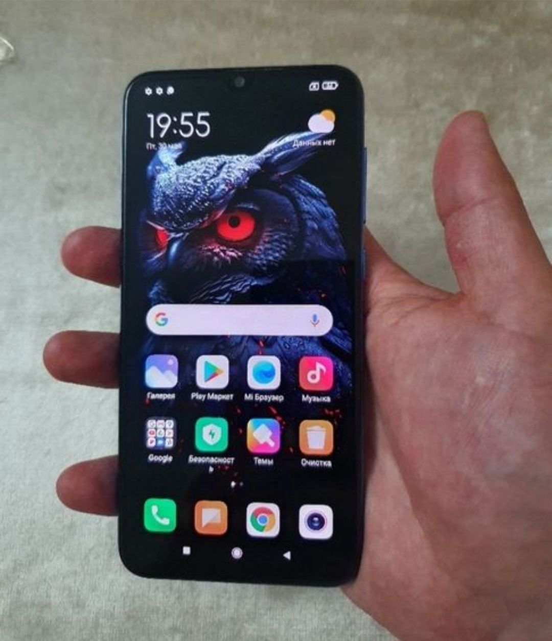 Xiaomi MI 9 SE 64GB Blue Igravoy Flagman Holati Yaxshi Xaroshi 4/64Gb