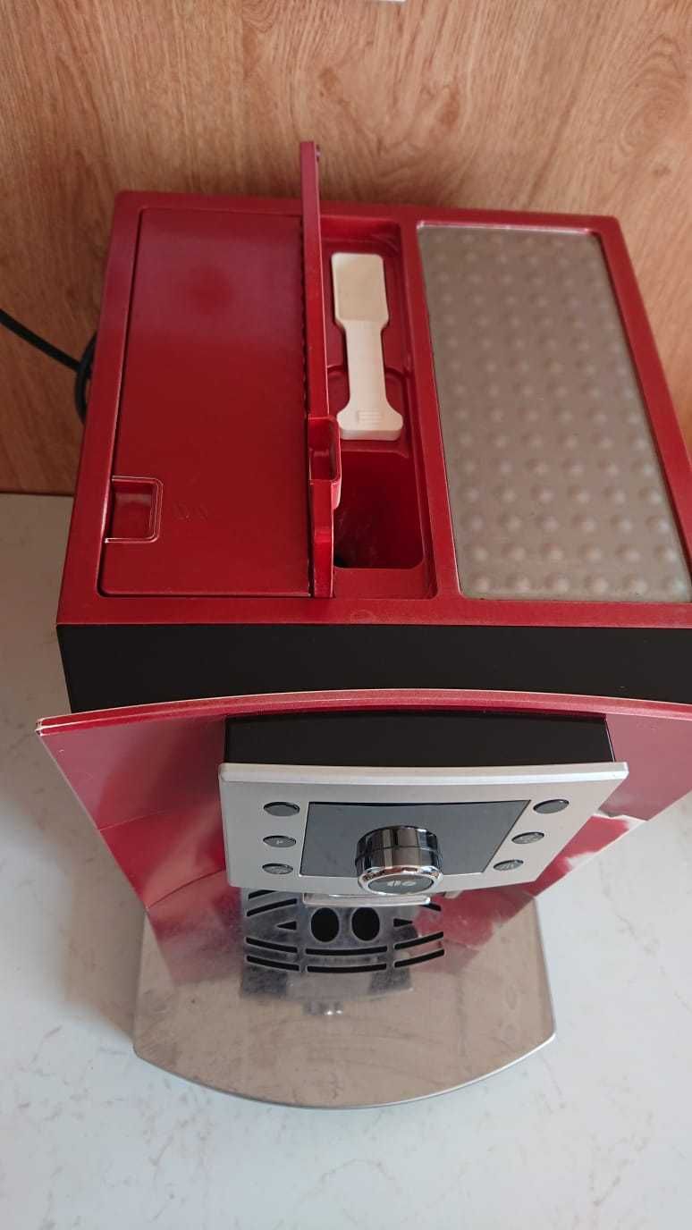 Кафе машина Delonghi автомат