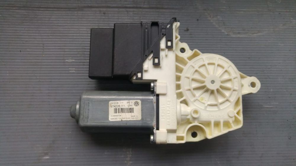 motoras macara dreapta spate vw passat b6 3c 974226111