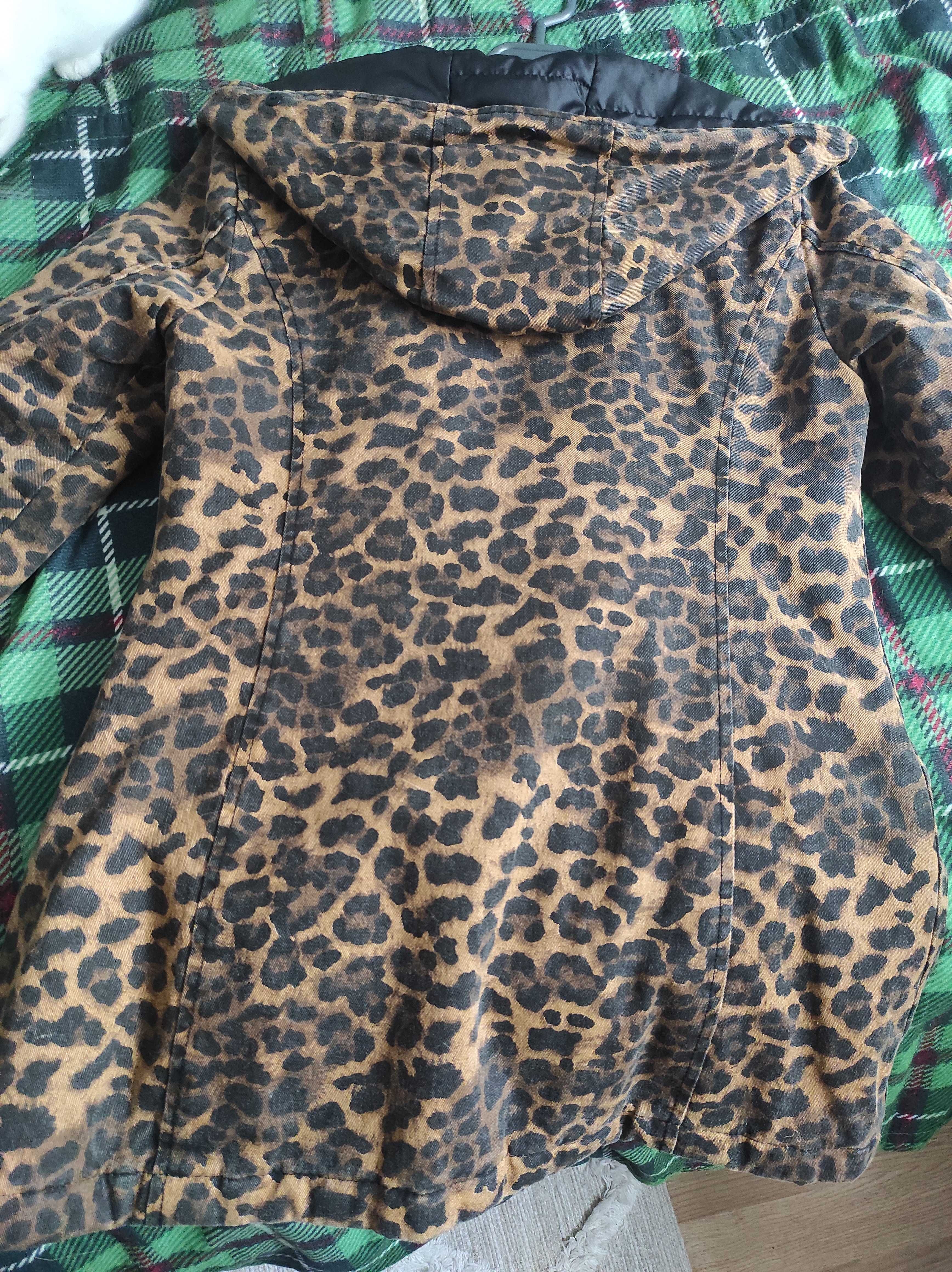 Palton animal print 36