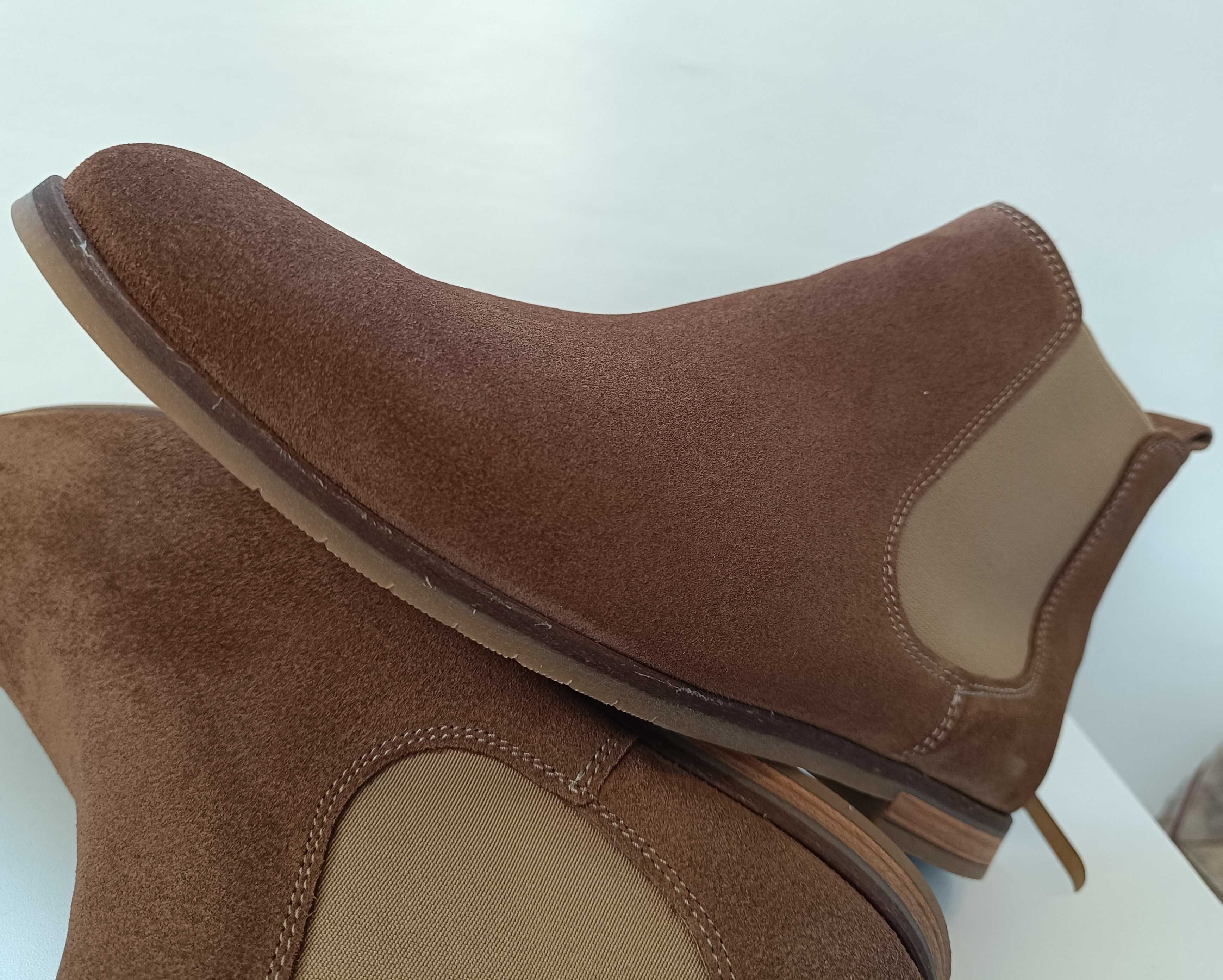 Ghete chelsea 39.5 40 plain toe suede Minelli NOI piele naturala moale