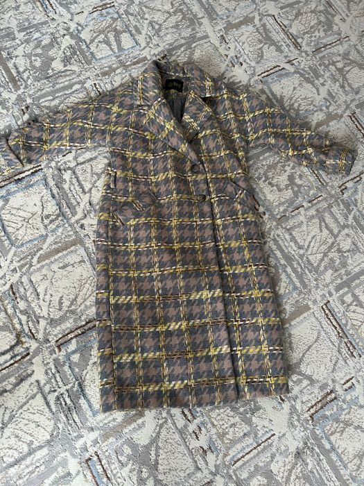 Пальто тёплое осень-зима