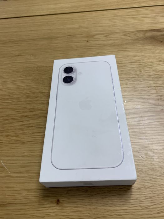 Iphone 16 white 128GB NOU liber de retea la cutie sigilat