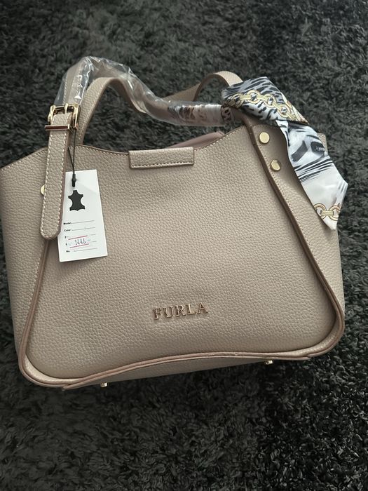 Geanta dama Furla