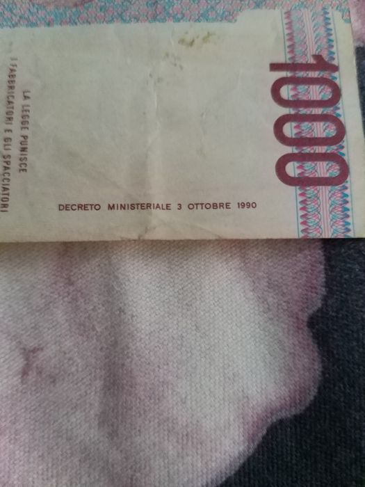 Bagnotă 1000 lire an 1990 ( nu trimit prin curier  )