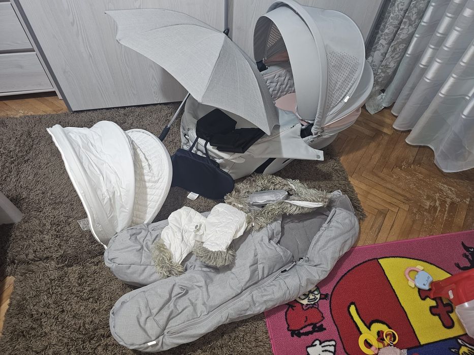 Vand carucior Stokke V6