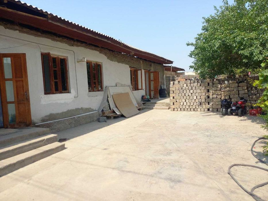 В Бектемирском районе продаётся дом 3 сотки