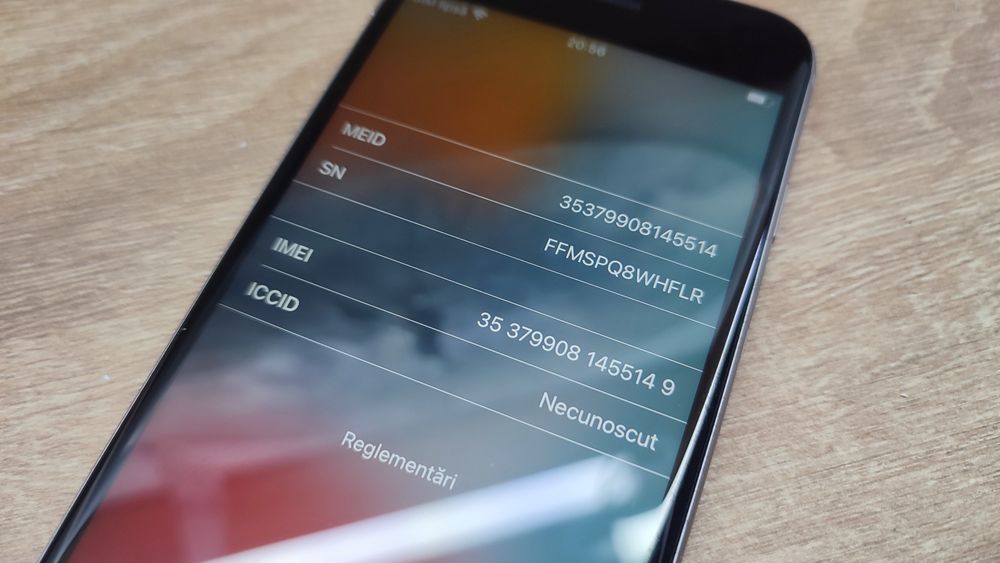 Display iPhone 6s Impecabil plus carcasa impecabila și alte piese