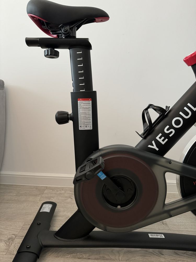 Bicicleta fitness  spinning YESOUL S3