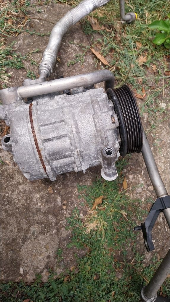 Компресор климатик 7SEU17C Бмв/Bmw N53 N54 N52 E81-E87 E90-E93 E60 E61