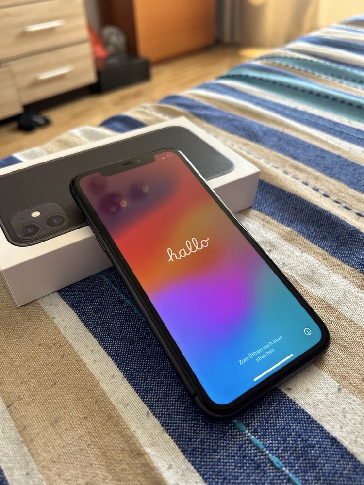Telefon iPhone 11
