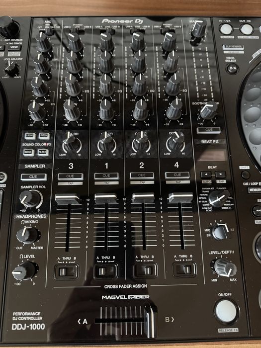 DJ Controller - Pioneer DDJ 1000