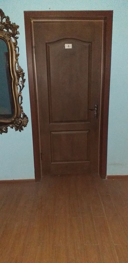 Двери  в хорошем  состояние