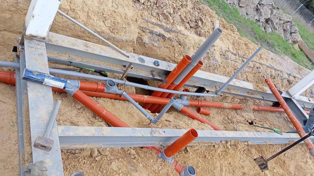 Услуги сантехника и электрика 24/7