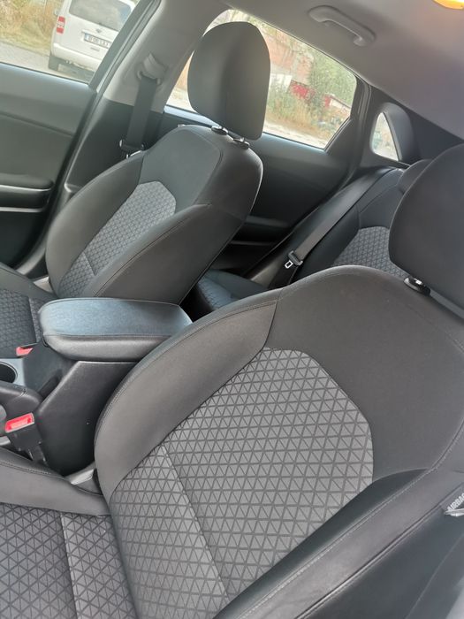 Kia ceed garanție 2029 sau 150000km