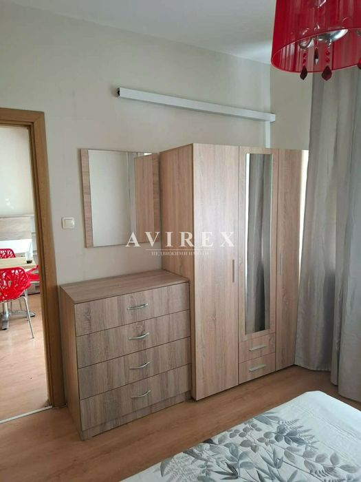 Двустаен апартамент под наем - Кючук Париж, до парк Белите брези