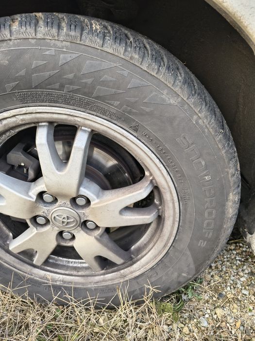 Toyota Prius 2010 Bateria hybrid trebuie înlocuită