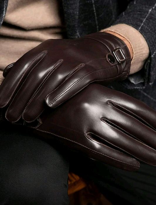 Чисто нови модерни мъжки кожени ръкавици в кафяв цвят !