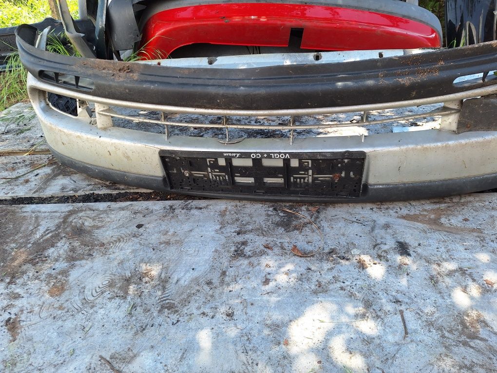 Предна броня за Renault laguna 1 94-00г.