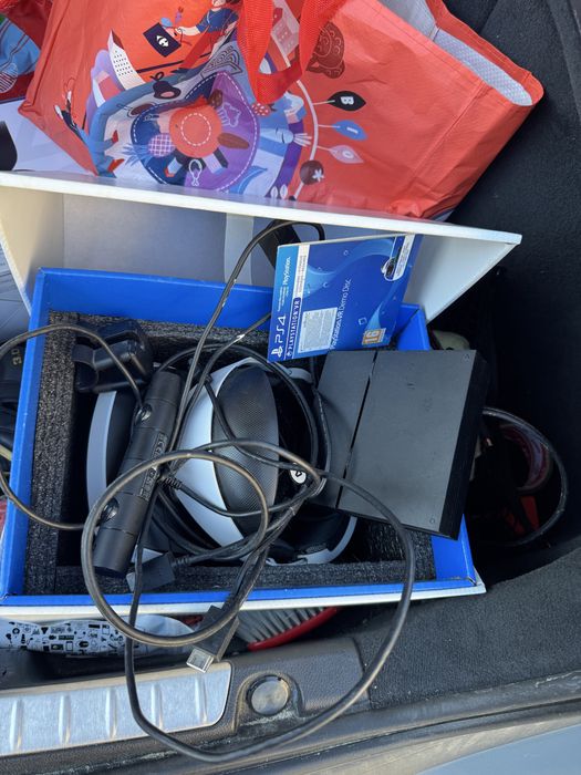 Kit VR full box Playstation 4 pro slim camera v2 ochelari vr