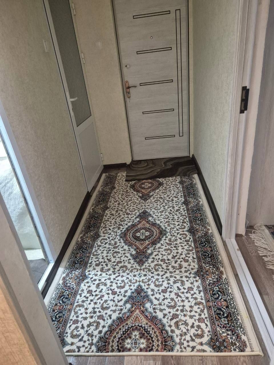 Продаётся квартира чил 12кв 3/3/4/орентир фарход бозор плошад 65квм²