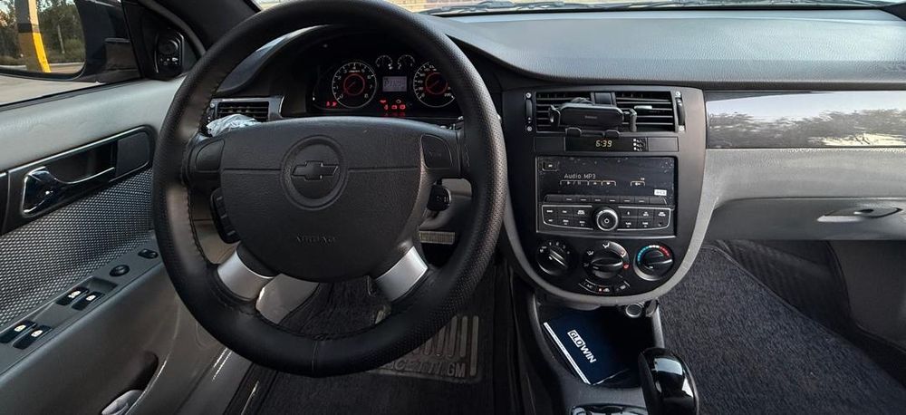 Chevrolet Jentra Avtomat(qora)(benzin)