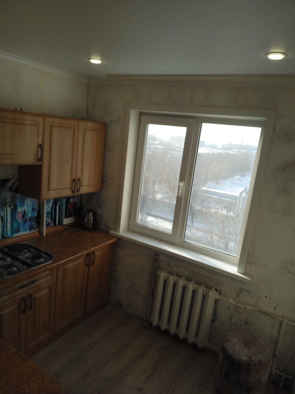 Продам 1комнатную тёплую не угловую квартиру