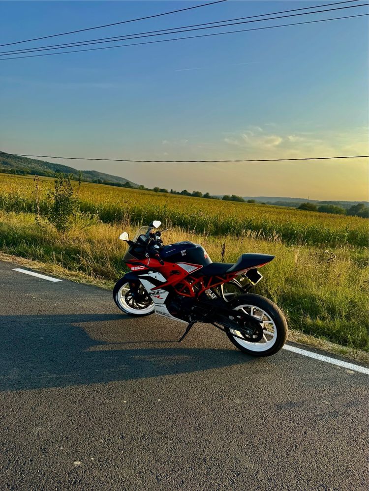 KTM RC 390, AN 2015, A2