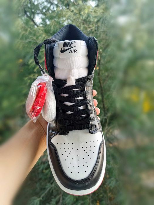 Аdidași originali Nike Jordan 1