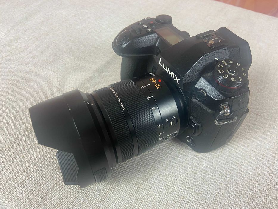 Фотоапарат Lumix G9 Black и Обектив Panasonic LEICA 12-60mm f/2.8-4f