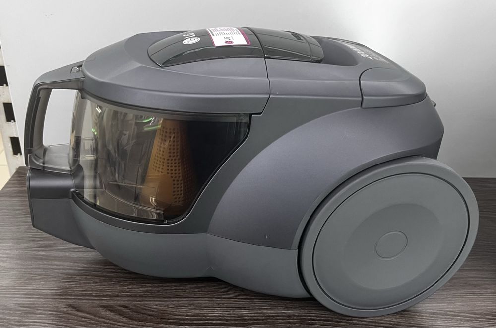 Продаю Пылесос новый