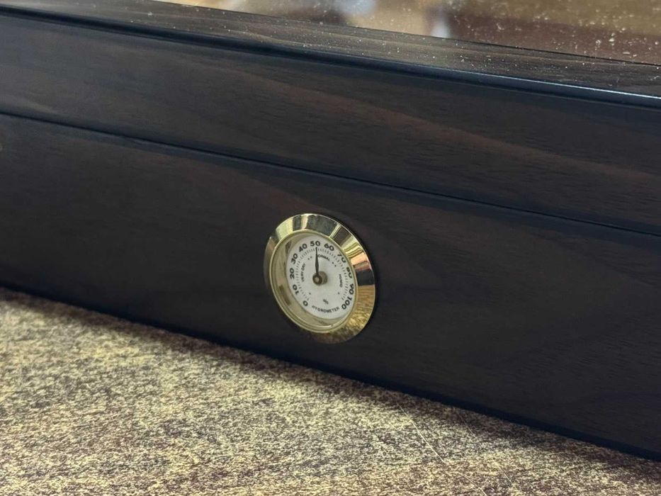 Кутия Хумидор за пури