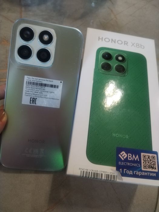 HONORX8b 128Gb   holati yengi
