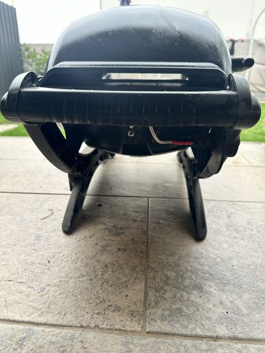 Gratar Gaz/ carbuni Weber Q1000
