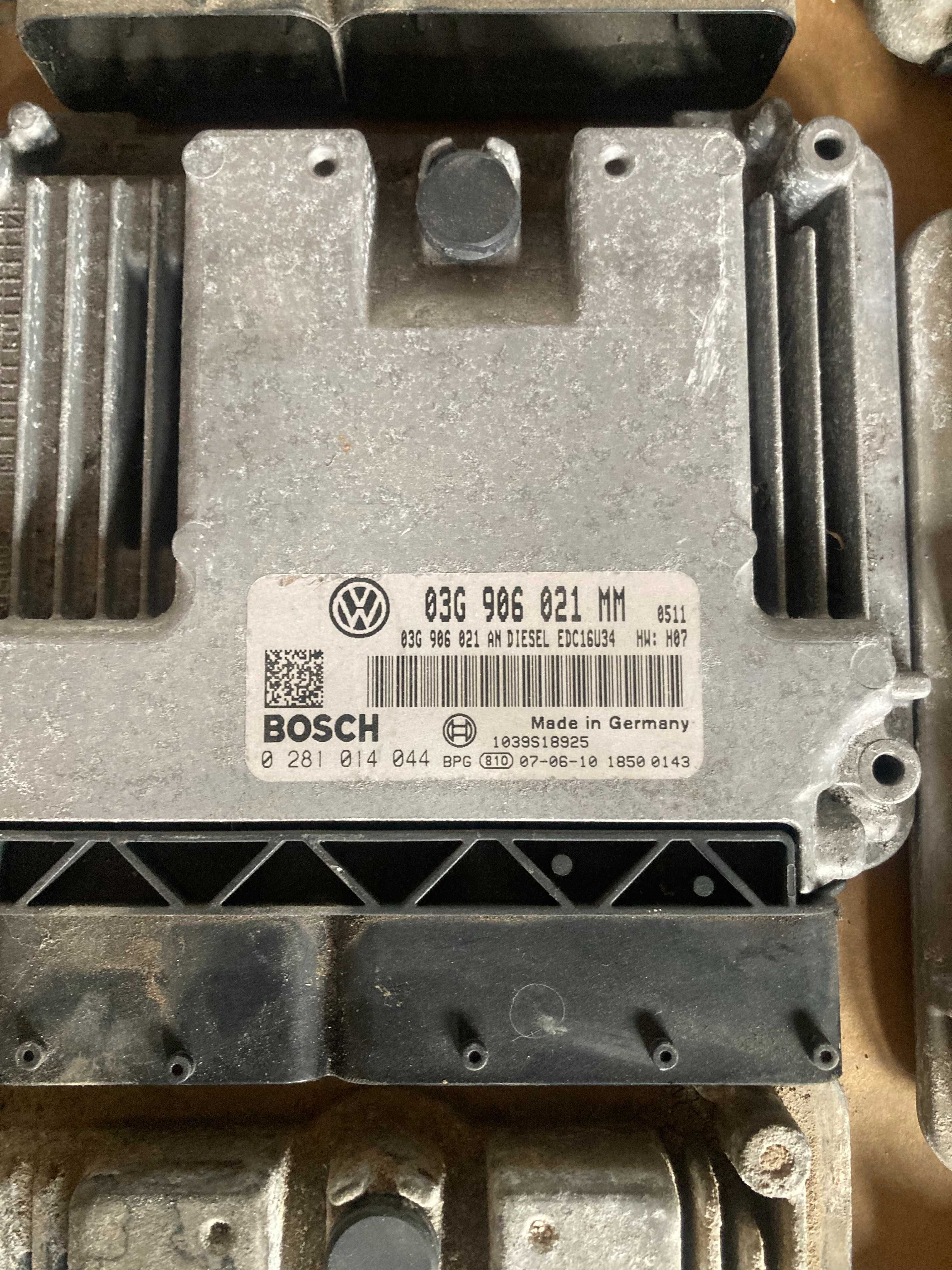 Компютър еку ecu електронен блок двигател туран тоуран touran 1.9tdi