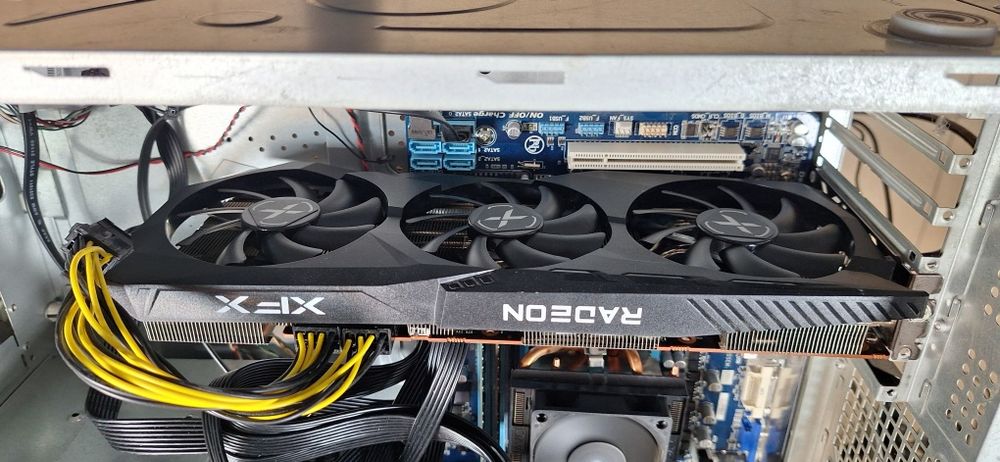 Видеокарта XFX RX6700XT 12 GB GDDR6