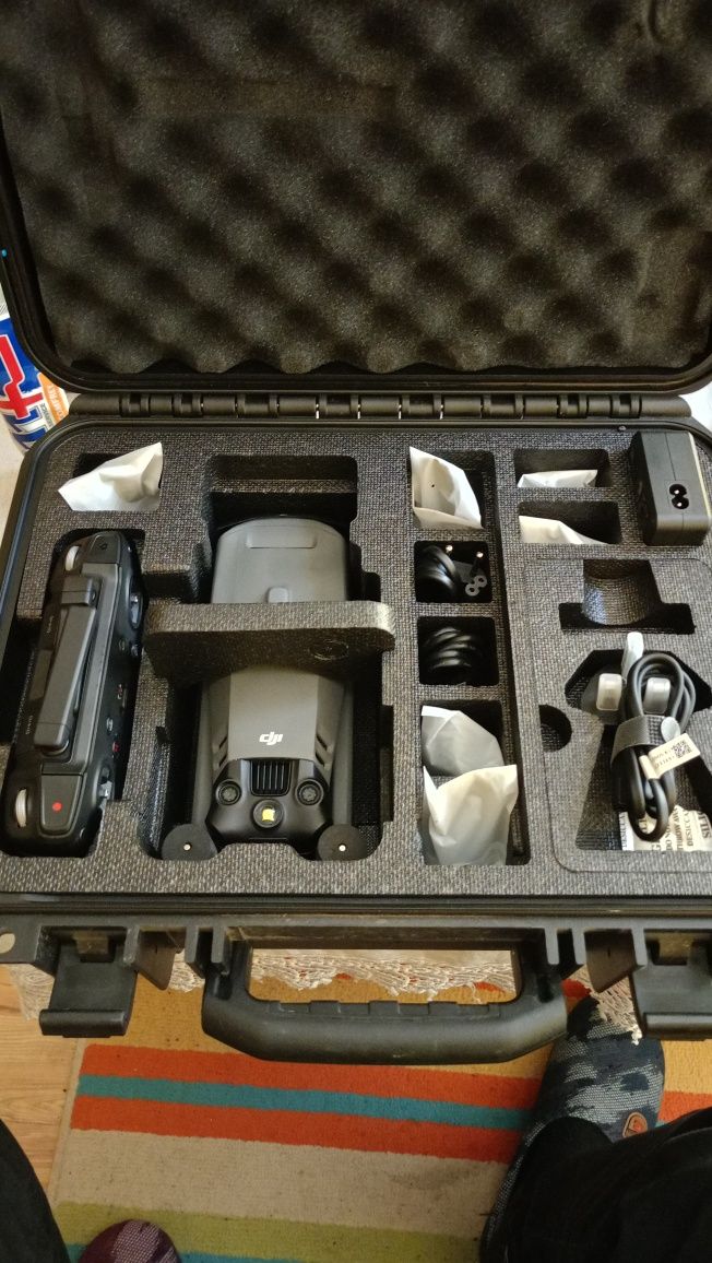 Дрон djl MAVIC 3T нов не употрбяван