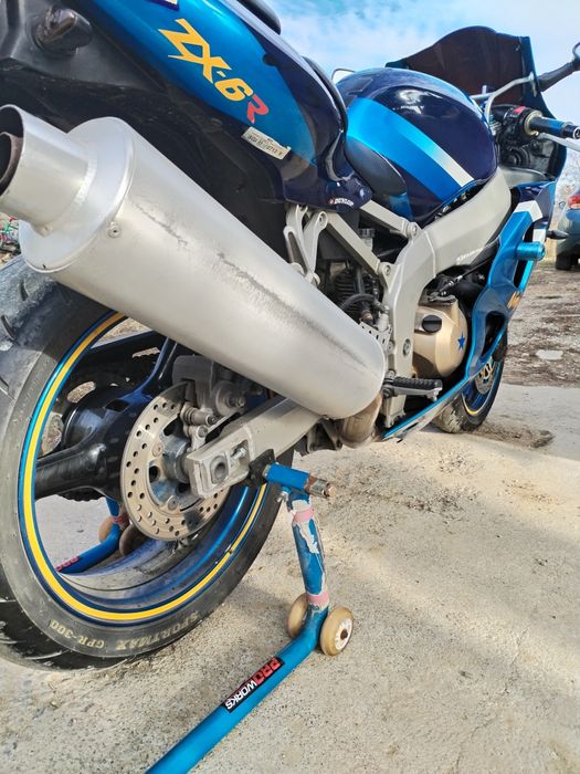 Se vinde Kawasaki  ninja zx600jj