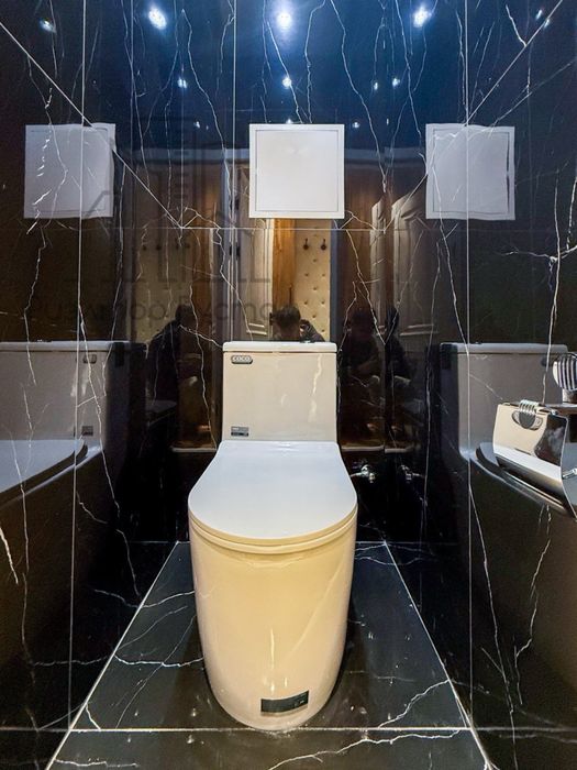 1в2/3/5 35м2 1,5х3 балкон Буюк Ипак Йули напрот Мин Обороны , Динамо