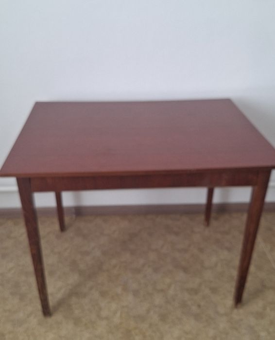 Кухонный стол сатылады