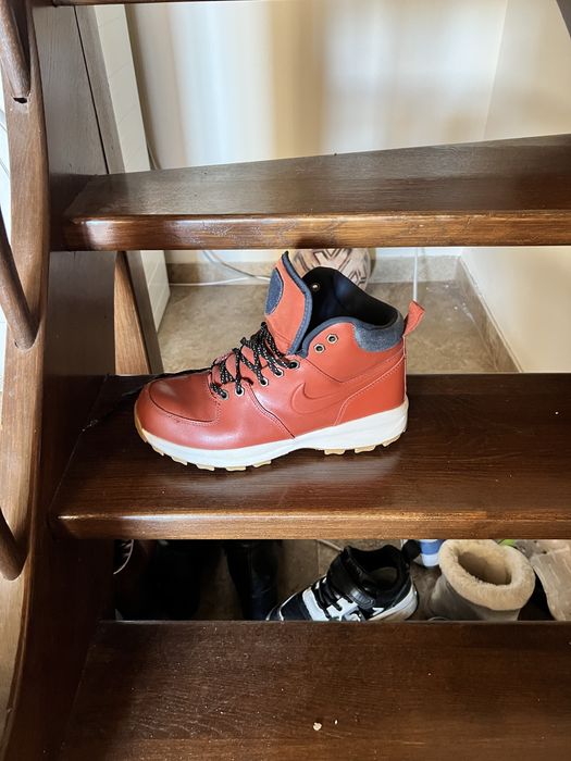 Vând ghete Nike Manoa Leather marimea 41