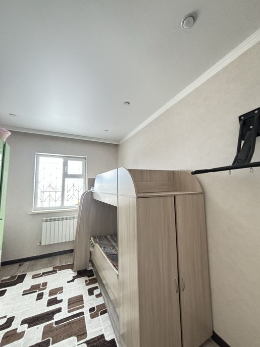 Детские двухяросные диван состоянные отлично