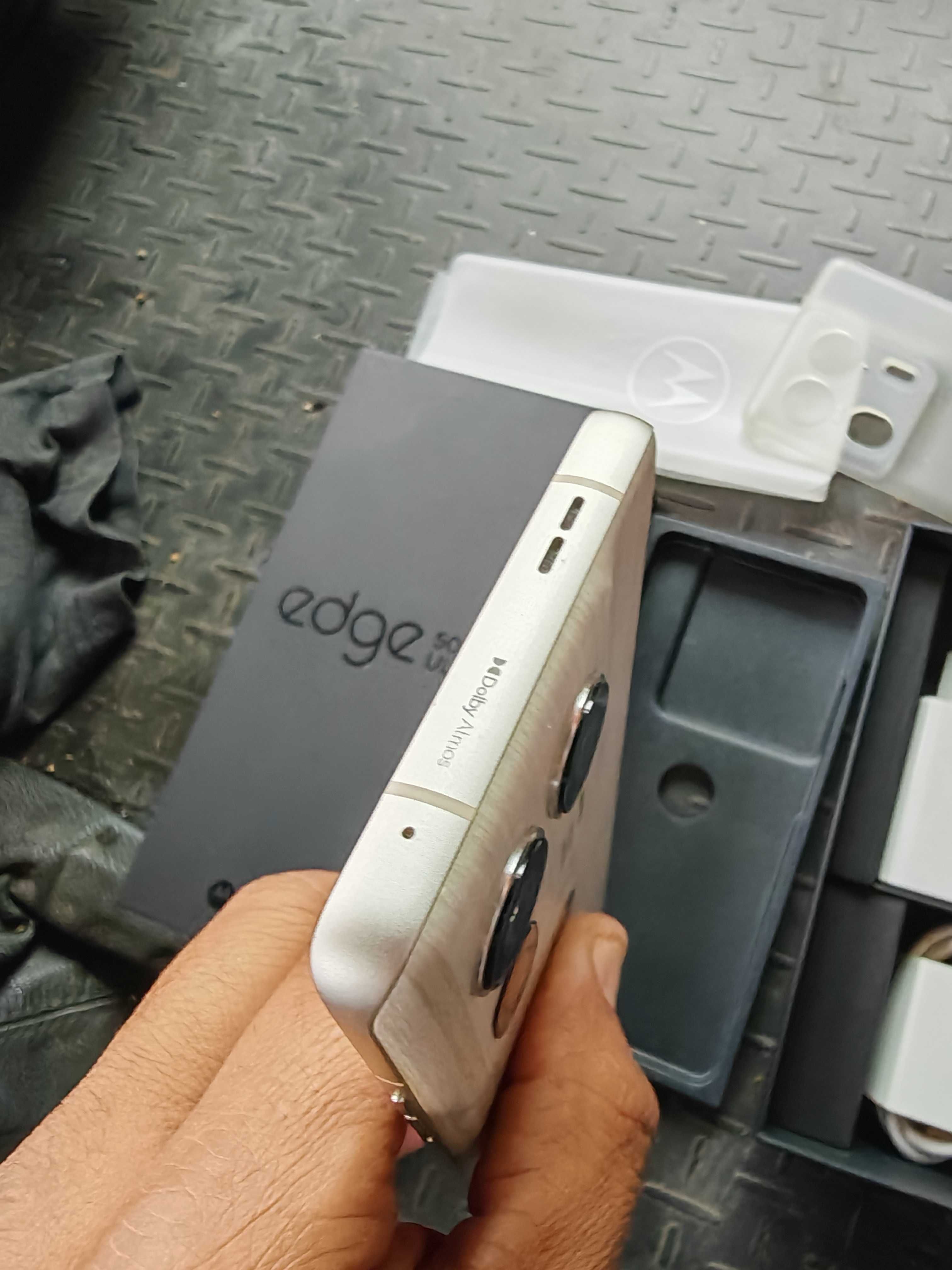 Motorola edge 50 ultra/16-1tb/,отличен, комплект.