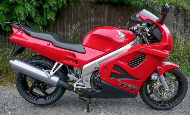 Honda VFR750 rc36 на ЧАСТИ