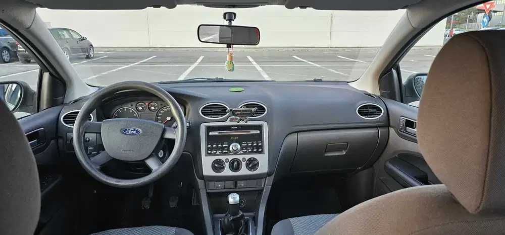 Ford Focus MK2 2004 Hatchback 1.6 Benzina