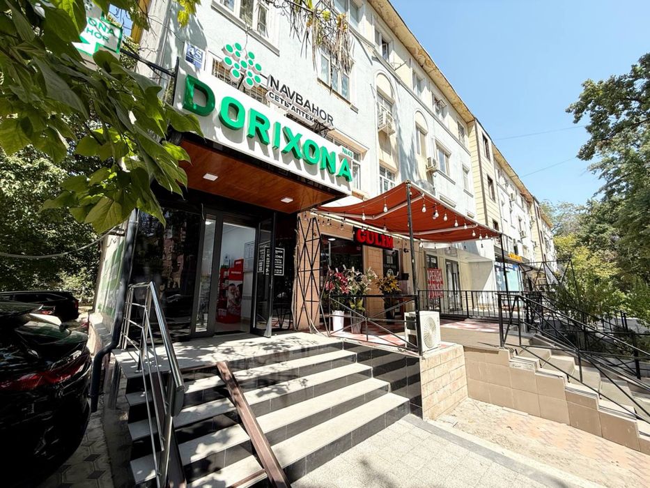 Чиланзар 3-квартал | 55кв - нежилое помещение вдоль дороги Продажа