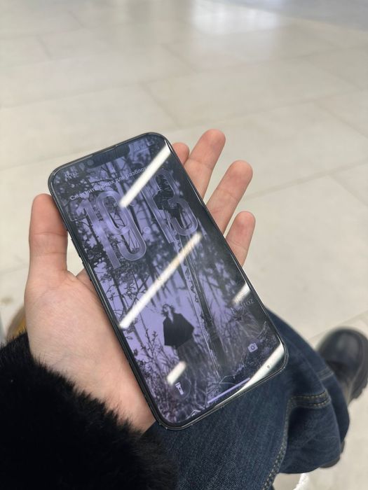 продам или обменяю iphone 13 на пк